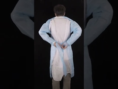 Χρησιμοποίηση νοσοκομείου/κλινικής Ενδυμασία προστασίας από CPE με μανίκες αντίχειρα ιατρική χρήση πλαστική ρόμπα